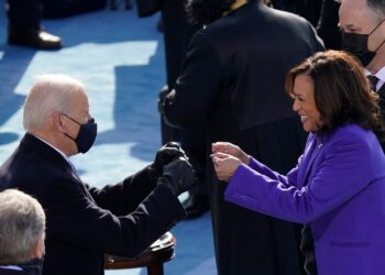 Do you prefer Biden’s bumbling or Kamala’s cackling?