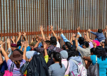 Do you support allowing 500,000 aliens into the US each month?