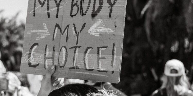 Did ABC pretend Squad members got arrested in abortion protest?
