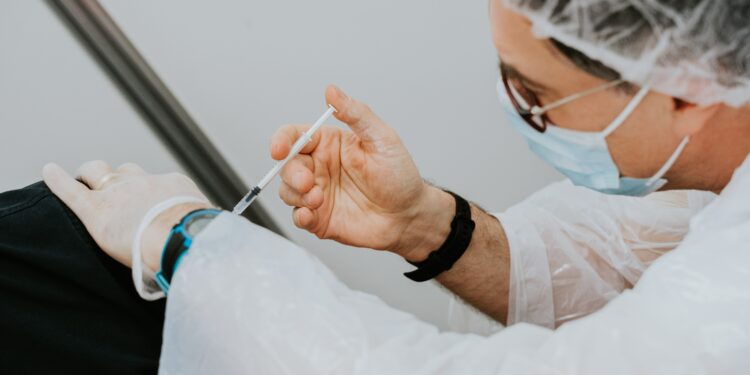 Is vaccination important to protect yourself in a hurricanes?