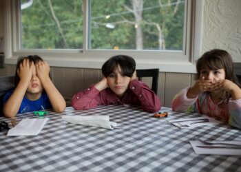 Stop federal funding of transvestite shows for children?