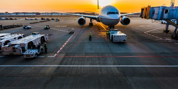 Top Trump Official Banned From US Airports