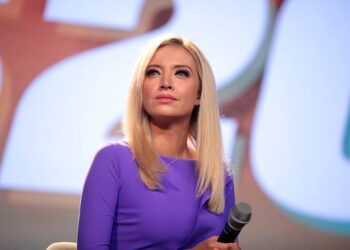 Fox’s McEnany Backstabs Trump