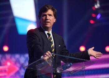 Tucker Carlson Attacks Trump Again