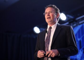 Top Republican Backstabs Trump And GOP