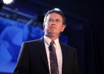 Top Republican Drags Trump To Court