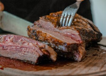 Trump To Ease Meat Processing Restrictions, Will This Make Americans Sicker?