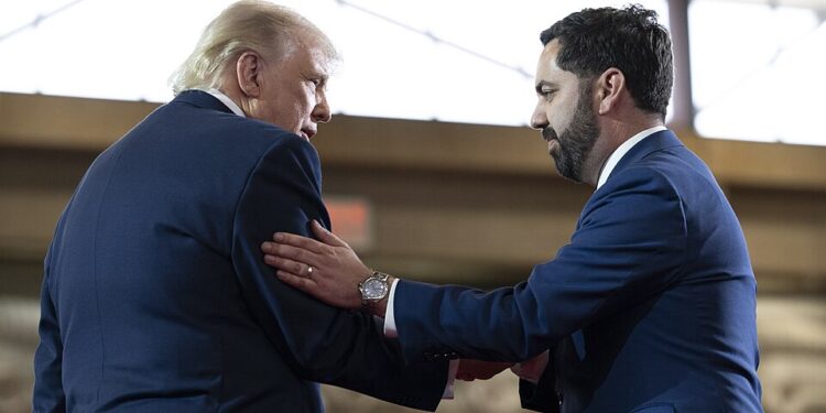 Democrat Turns On Own Party, Endorses Republican