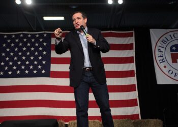 Ted Cruz Attacks Trump