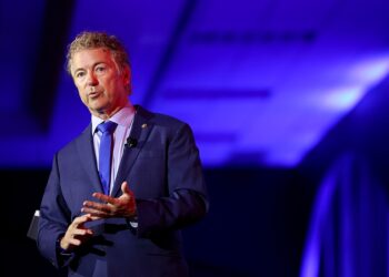 GOP Senator Accuses Trump of Making America Poor